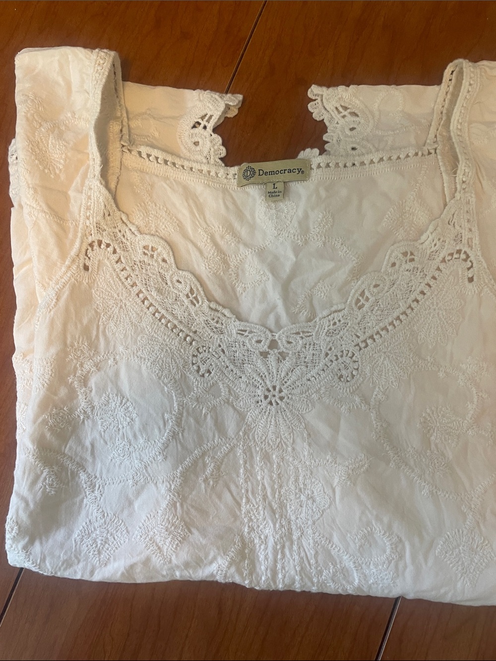 EUC Democracy Boho Cream embroidered Tunic size L - Picture 11 of 12